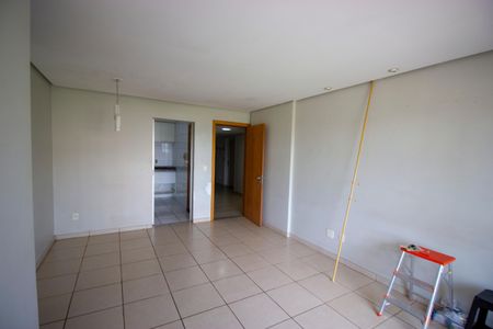 Apartamento para alugar com 90m², 3 quartos e 1 vagaSala