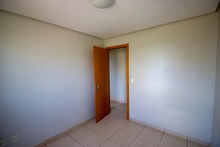 Apartamento para alugar com 90m², 3 quartos e 1 vagaQuarto 2