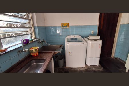 Casa para alugar com 450m², 4 quartos e 5 vagas Casa para alugar com 450m², 4 quartos e 5 vagasÁrea de Serviço