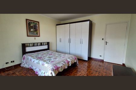 Casa para alugar com 450m², 4 quartos e 5 vagas Casa para alugar com 450m², 4 quartos e 5 vagasQuarto 2