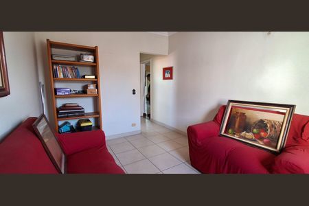 Casa para alugar com 450m², 4 quartos e 5 vagas Casa para alugar com 450m², 4 quartos e 5 vagasSuíte