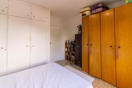 Apartamento à venda com 78m², 2 quartos e 1 vagaQuarto 2