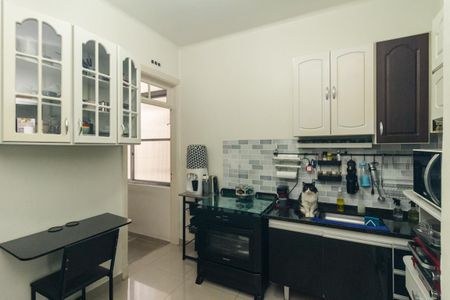 Apartamento à venda com 87m², 2 quartos e sem vaga Apartamento à venda com 87m², 2 quartos e sem vagaCozinha