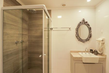 Studio para alugar com 29m², 0 quarto e sem vaga Studio para alugar com 29m², 0 quarto e sem vagaStudio/Banheiro