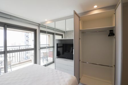 Studio para alugar com 29m², 0 quarto e sem vaga Studio para alugar com 29m², 0 quarto e sem vagaStudio/Sacada