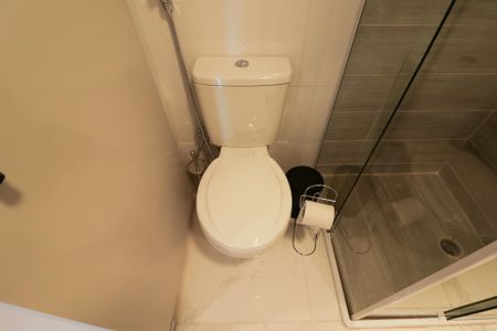 Studio para alugar com 29m², 0 quarto e sem vaga Studio para alugar com 29m², 0 quarto e sem vagaStudio/Banheiro