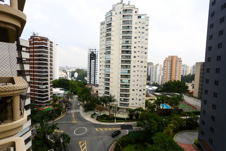 Apartamento à venda com 115m², 3 quartos e 3 vagasVaranda vista