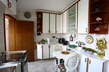 Apartamento à venda com 115m², 3 quartos e 3 vagasCozinha
