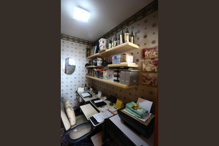 Apartamento à venda com 115m², 3 quartos e 3 vagasEscritório