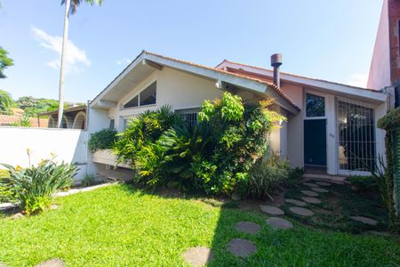 Casa à venda com 240m², 3 quartos e 2 vagasÁrea comum - Jardim