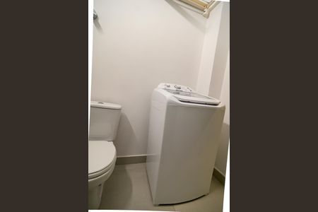 Studio à venda com 32m², 0 quarto e sem vagaBanheiro Social