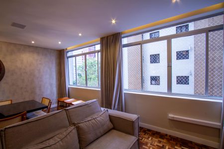 Apartamento para alugar com 101m², 3 quartos e 2 vagasSala