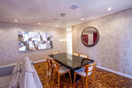 Apartamento para alugar com 101m², 3 quartos e 2 vagasSala