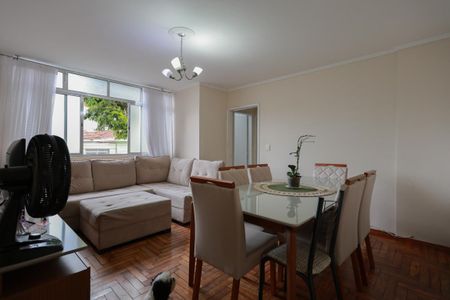 Apartamento à venda com 78m², 2 quartos e 1 vagaSala