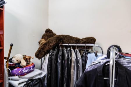 Casa à venda com 190m², 3 quartos e 2 vagas Casa à venda com 190m², 3 quartos e 2 vagasCloset da suíte