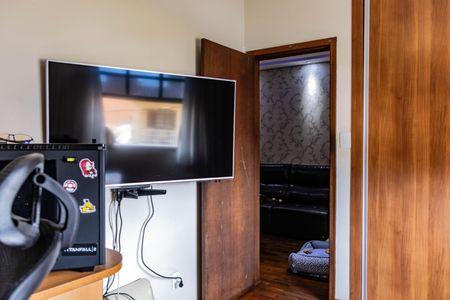 Casa à venda com 190m², 3 quartos e 2 vagas Casa à venda com 190m², 3 quartos e 2 vagasQuarto 2