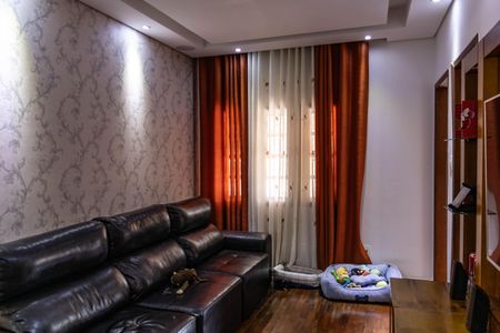 Casa à venda com 190m², 3 quartos e 2 vagas Casa à venda com 190m², 3 quartos e 2 vagasSala 2