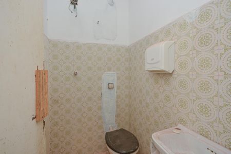 Casa para alugar com 128m², 4 quartos e 5 vagasBanheiro de serviço