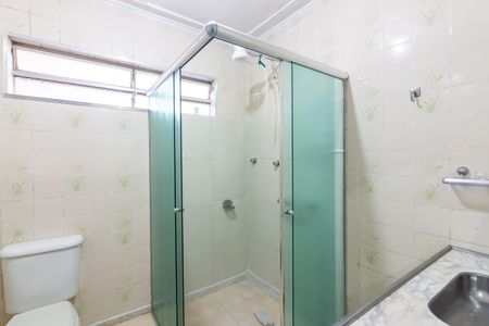 Casa à venda com 107m², 2 quartos e 2 vagas Casa à venda com 107m², 2 quartos e 2 vagasBanheiro