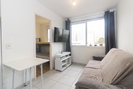 Apartamento à venda com 34m², 2 quartos e sem vaga Apartamento à venda com 34m², 2 quartos e sem vagaSala