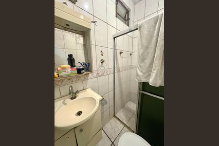 Casa à venda com 250m², 3 quartos e 5 vagasBanheiro da Suíte 2