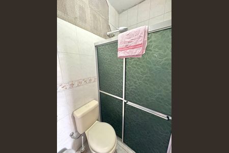 Casa à venda com 250m², 3 quartos e 5 vagasBanheiro da Suíte 1