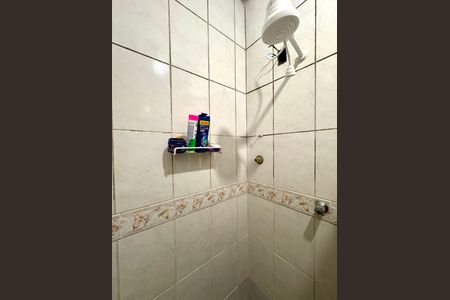 Casa à venda com 250m², 3 quartos e 5 vagasBanheiro da Suíte 2