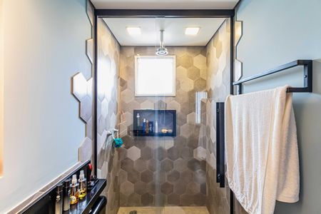 Apartamento para alugar com 63m², 1 quarto e 1 vaga Apartamento para alugar com 63m², 1 quarto e 1 vagaBanheiro da Suíte