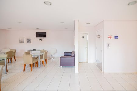 Apartamento para alugar com 63m², 1 quarto e 1 vaga Apartamento para alugar com 63m², 1 quarto e 1 vagaÁrea comum - Salão de festas