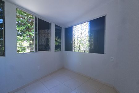 Apartamento para alugar com 42m², 1 quarto e sem vagaSala