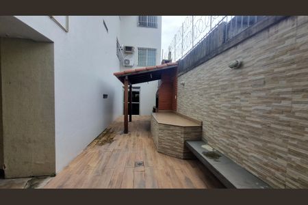 Apartamento à venda com 157m², 2 quartos e 2 vagas Apartamento à venda com 157m², 2 quartos e 2 vagasÁrea comum - Churrasqueira