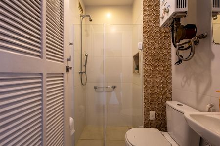 Apartamento à venda com 157m², 2 quartos e 2 vagas Apartamento à venda com 157m², 2 quartos e 2 vagasBanheiro Social