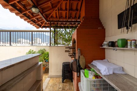 Apartamento à venda com 157m², 2 quartos e 2 vagas Apartamento à venda com 157m², 2 quartos e 2 vagasCobertura Churrasqueira