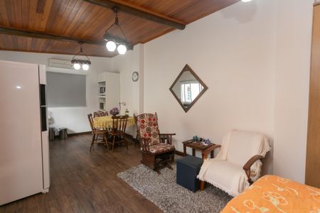 Casa à venda com 270m², 5 quartos e 3 vagasSuite 3