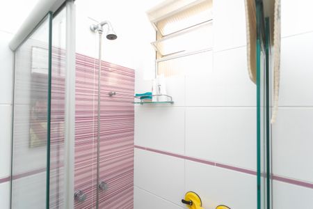 Casa à venda com 270m², 5 quartos e 3 vagasBanheiro da Suíte 2