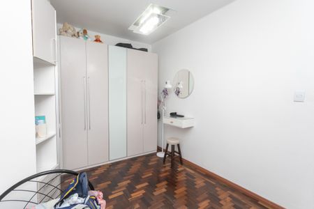 Casa à venda com 270m², 5 quartos e 3 vagasQuarto 2