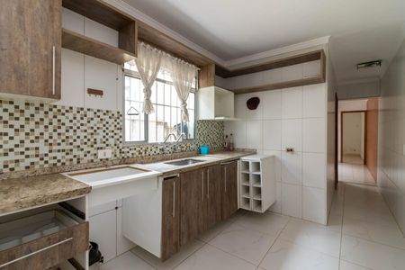 Casa à venda com 150m², 2 quartos e 2 vagasCozinha