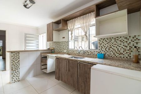 Casa à venda com 150m², 2 quartos e 2 vagasCozinha