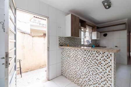 Casa à venda com 150m², 2 quartos e 2 vagasCopa