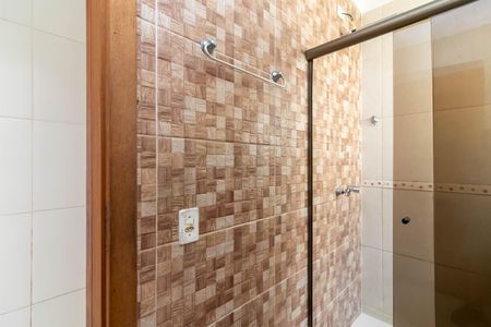 Casa à venda com 150m², 2 quartos e 2 vagasBanheiro