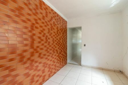Casa à venda com 150m², 2 quartos e 2 vagasSala de TV