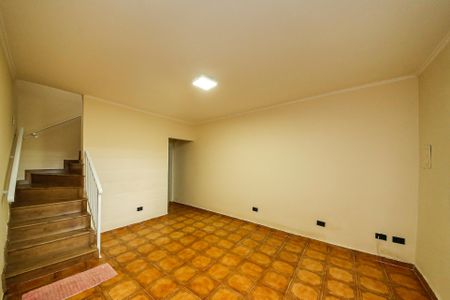 Casa à venda com 140m², 3 quartos e 2 vagasSala