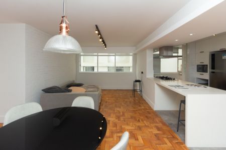 Apartamento à venda com 102m², 2 quartos e 1 vagaSala