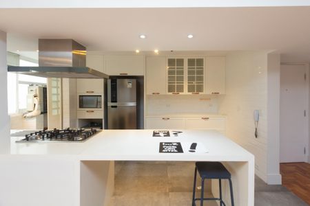 Apartamento à venda com 102m², 2 quartos e 1 vagaCozinha