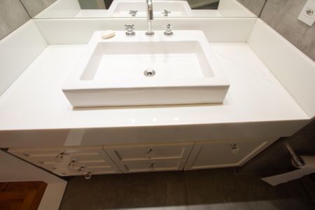 Apartamento à venda com 102m², 2 quartos e 1 vagaBanheiro da Suíte