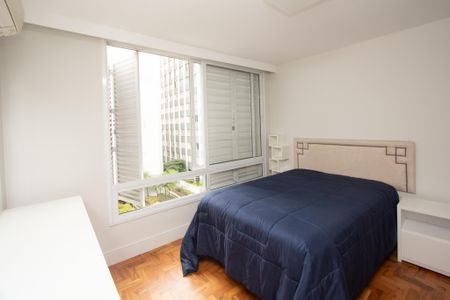 Apartamento à venda com 102m², 2 quartos e 1 vagaSuíte