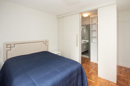 Apartamento à venda com 102m², 2 quartos e 1 vagaSuíte