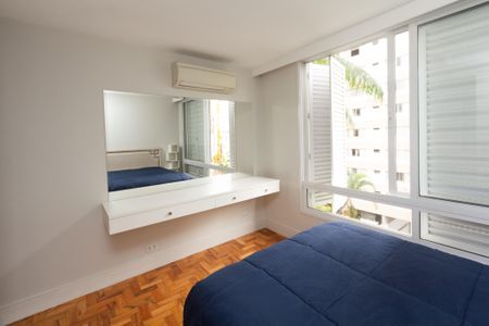 Apartamento à venda com 102m², 2 quartos e 1 vagaSuíte