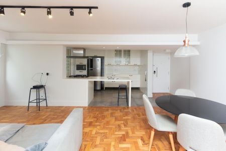 Apartamento à venda com 102m², 2 quartos e 1 vagaSala