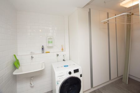Apartamento à venda com 102m², 2 quartos e 1 vagaÁrea de Serviço